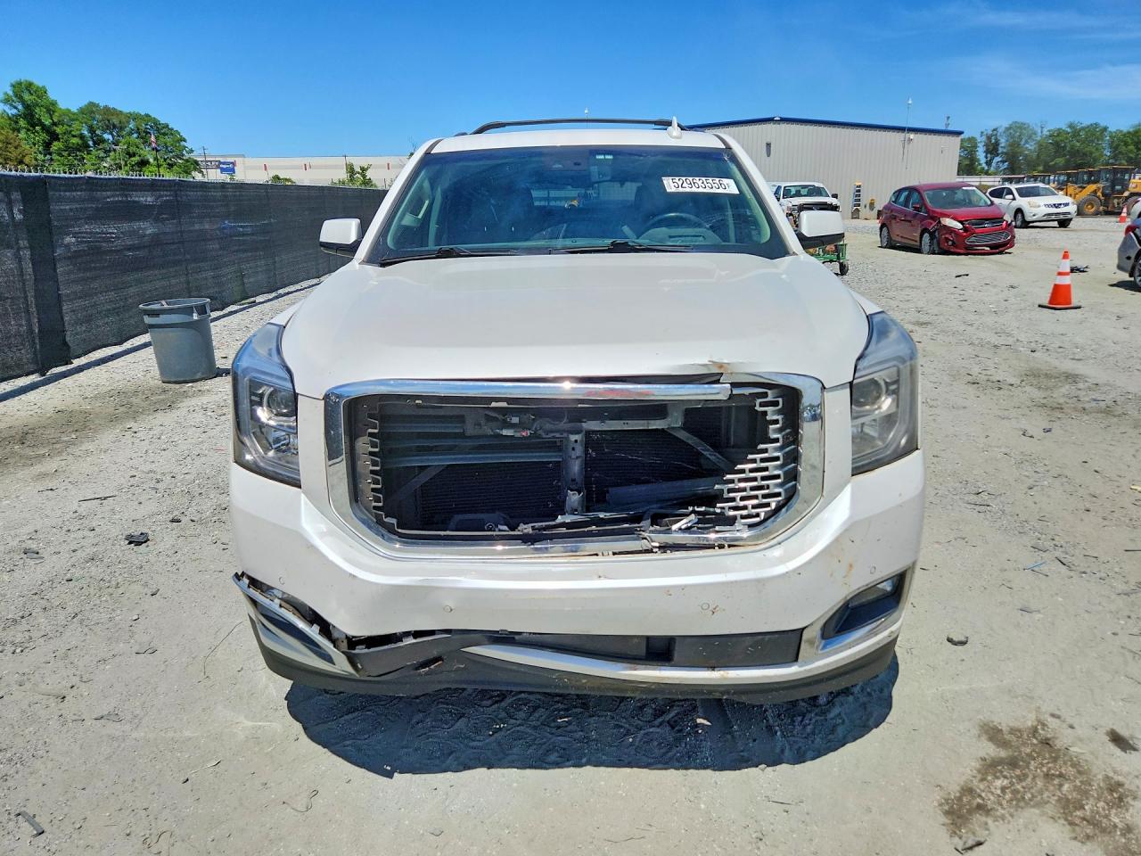 GMC Yukon Denali