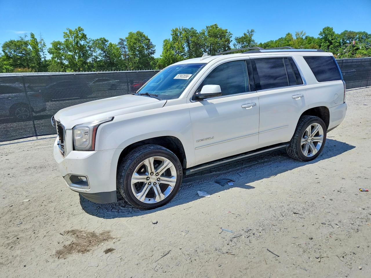 Salvage GMC Yukon Image