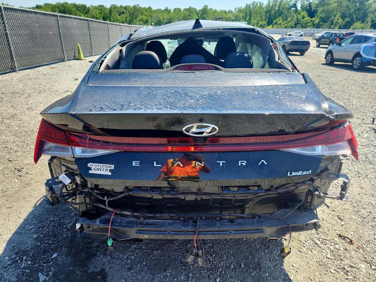 Hyundai ELANTRA Limited