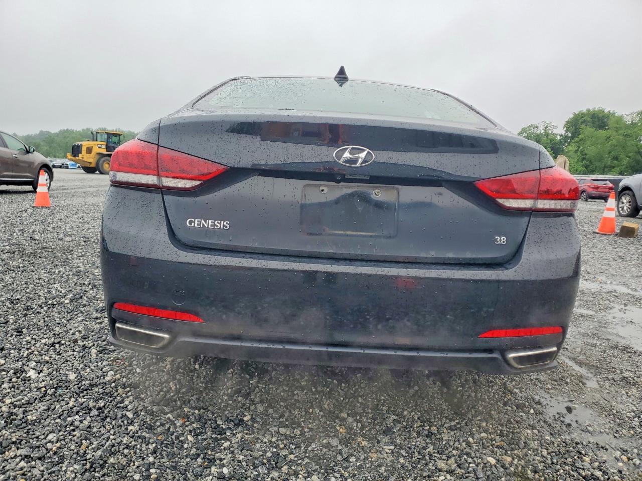 Hyundai Genesis 3.8l
