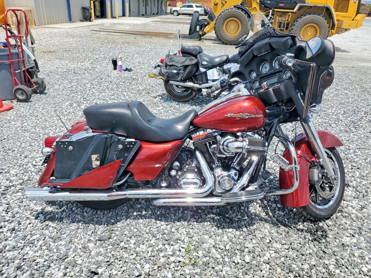 Salvage Harley-Davidson Fl Image