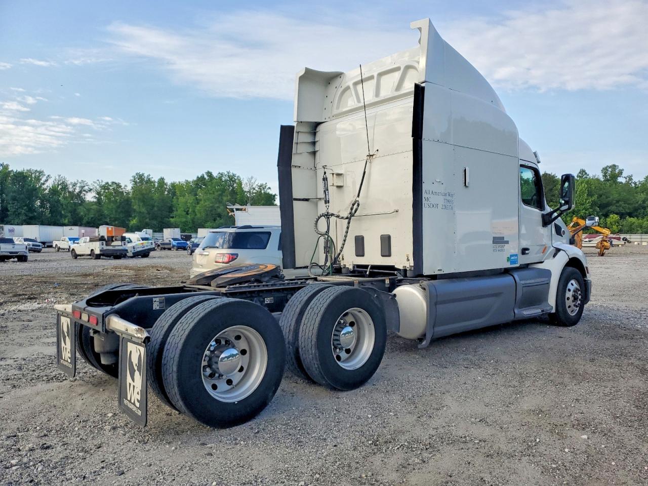 Peterbilt 579