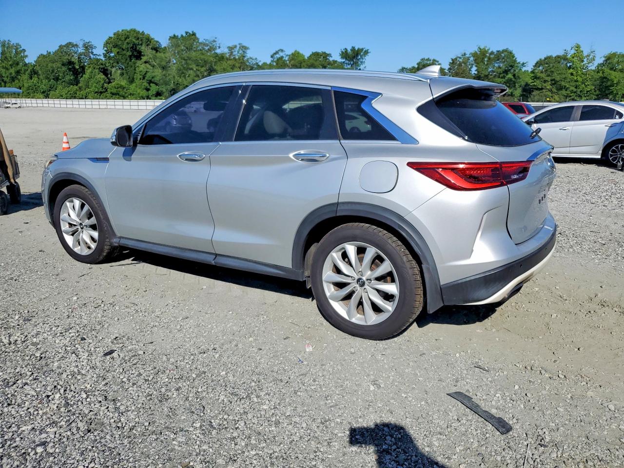 INFINITI Qx Luxe