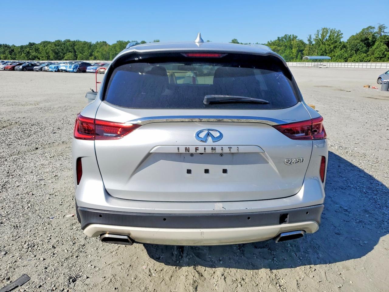 INFINITI Qx Luxe