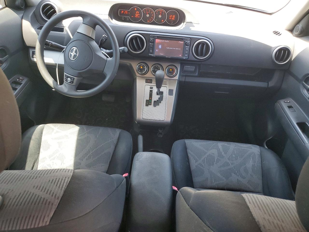 Scion xB Base