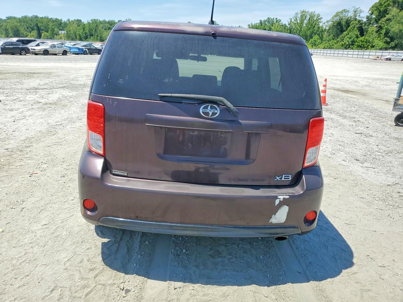 Scion xB Base