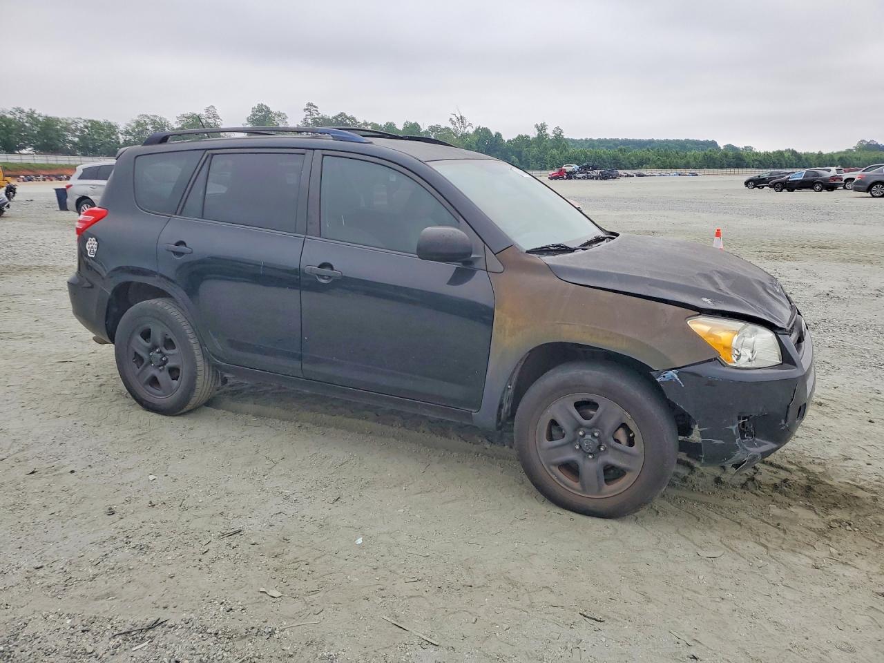 Toyota RAV4 Base