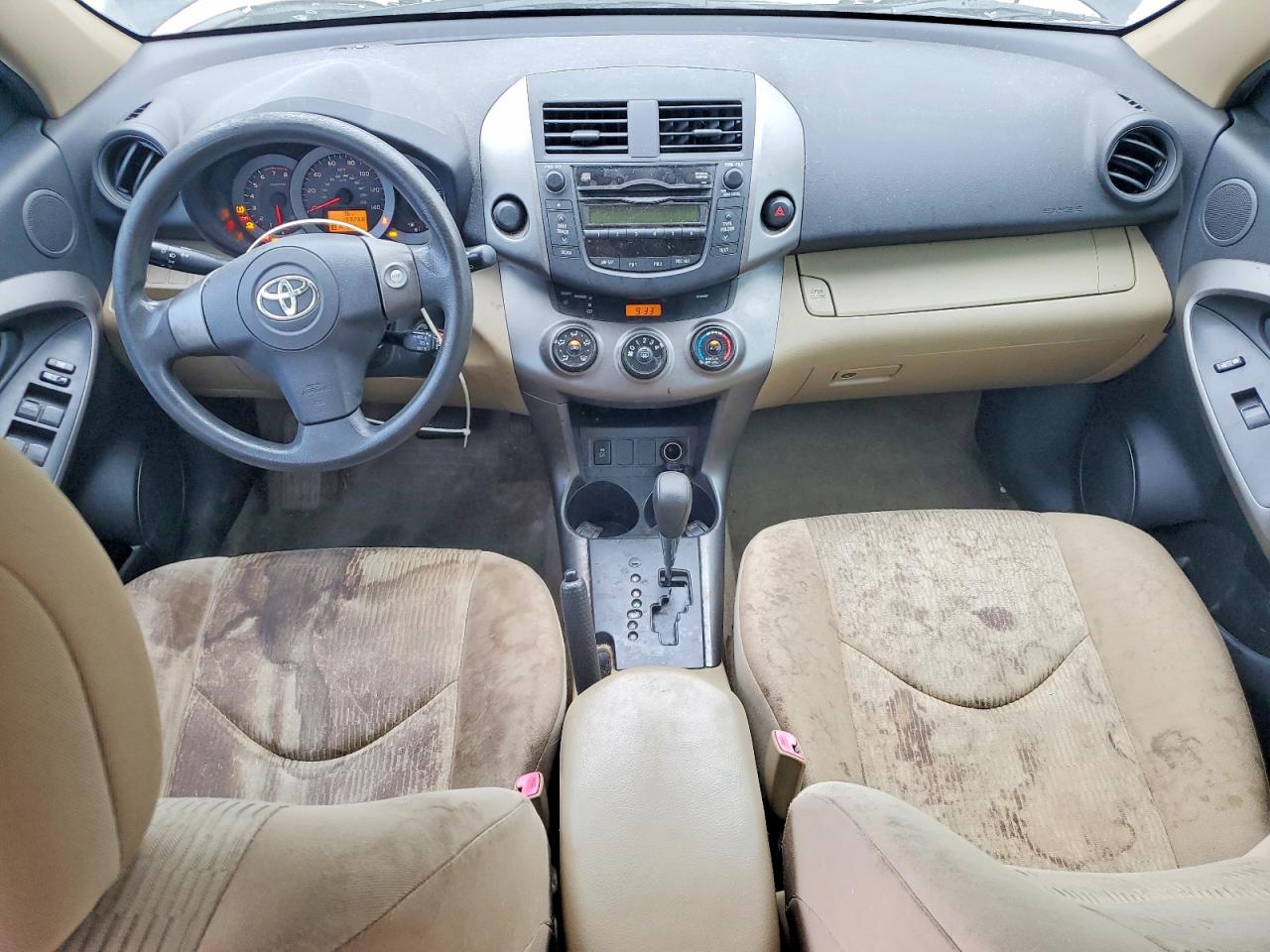 Toyota RAV4 Base