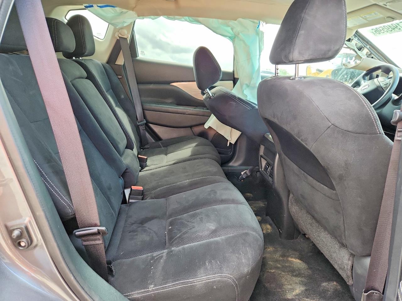 Nissan Murano S