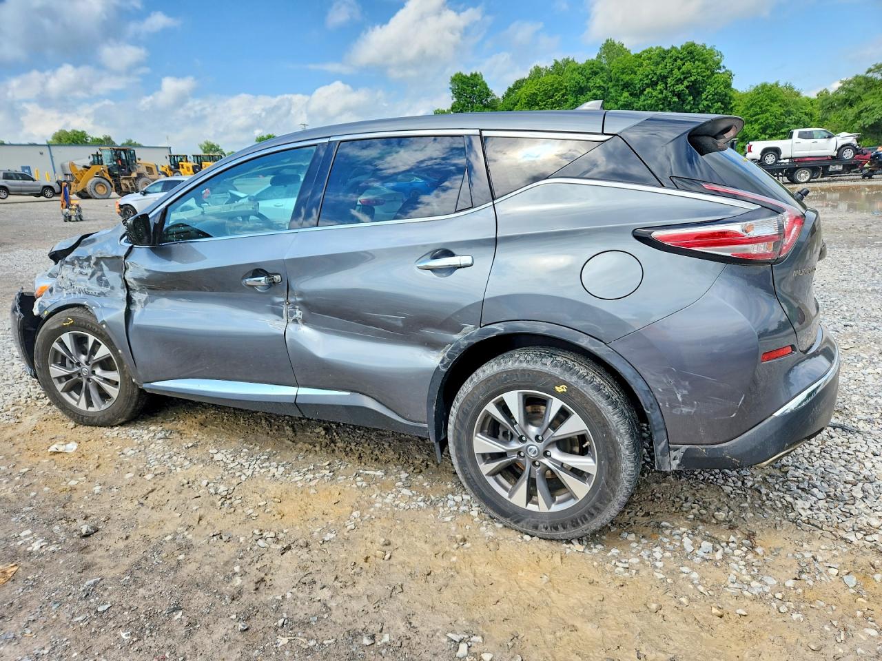 Nissan Murano S