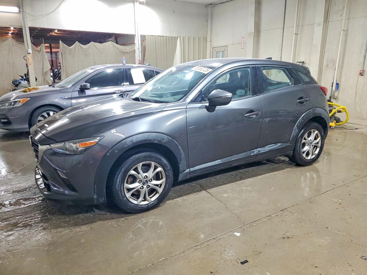 Salvage Mazda Cx Image