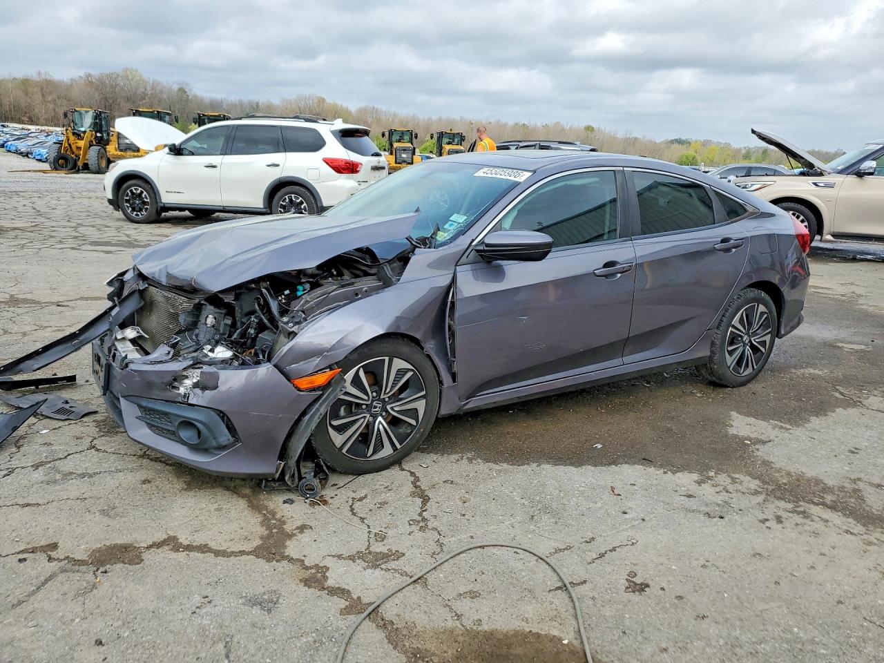 Salvage Honda Civic Image