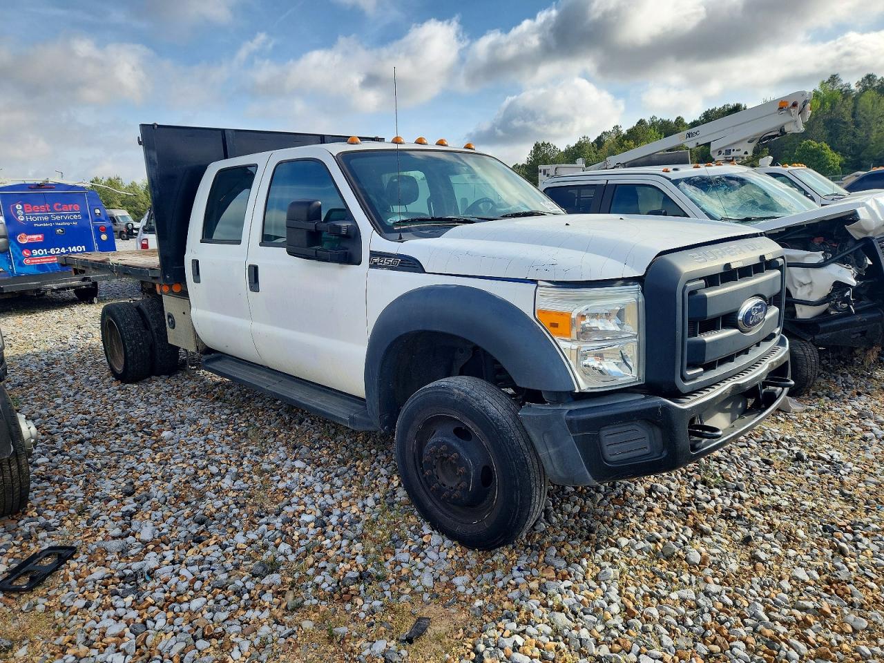 Salvage Ford F-450 Image