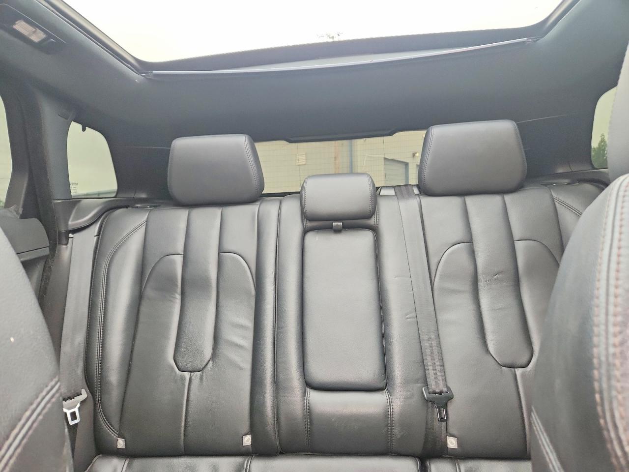 Land Rover Range Rover Pure Plus
