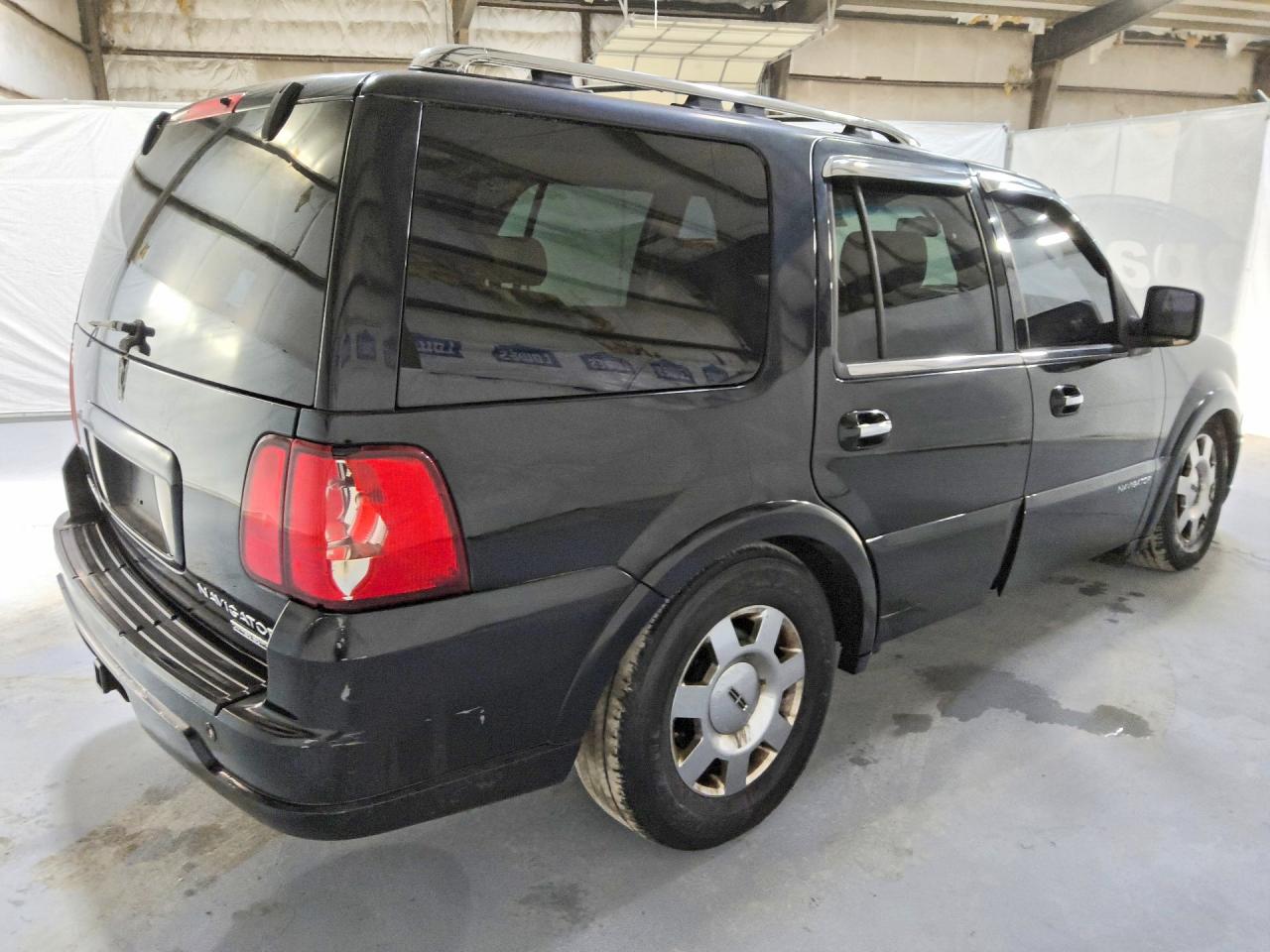 Lincoln Navigator