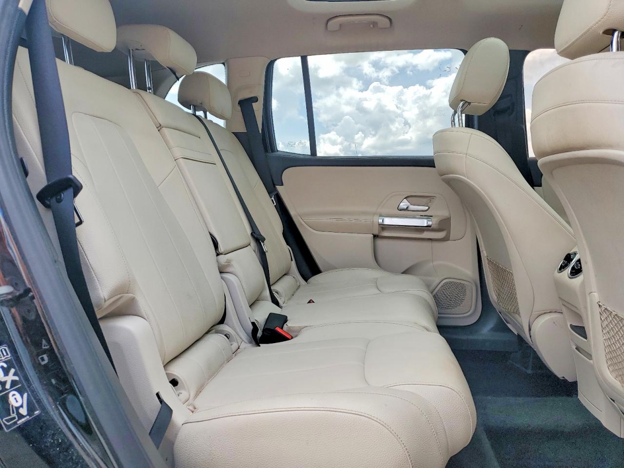 Mercedes-Benz GLB 250 4matic