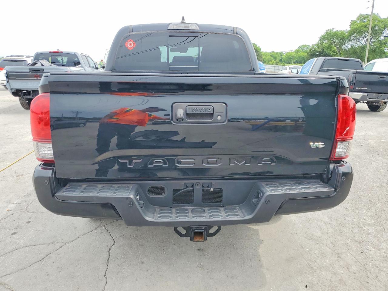 Toyota Tacoma Sr5 V6