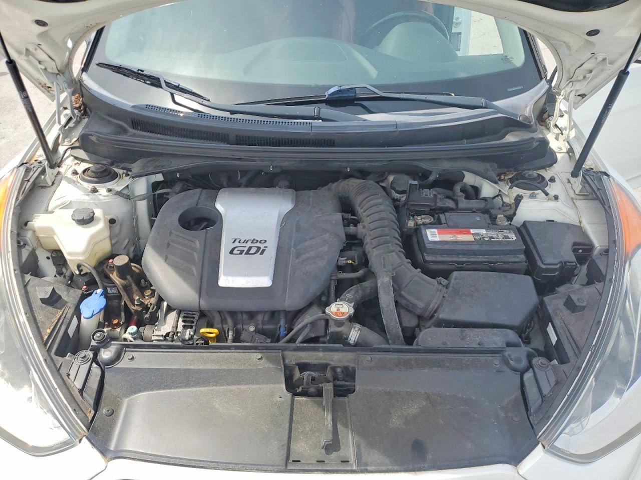 Hyundai VELOSTER Turbo