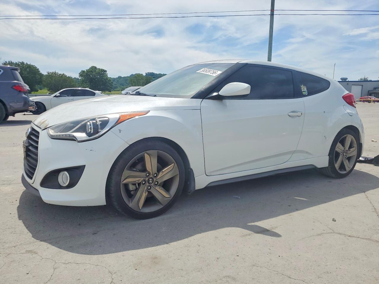 Salvage Hyundai VELOSTER Image