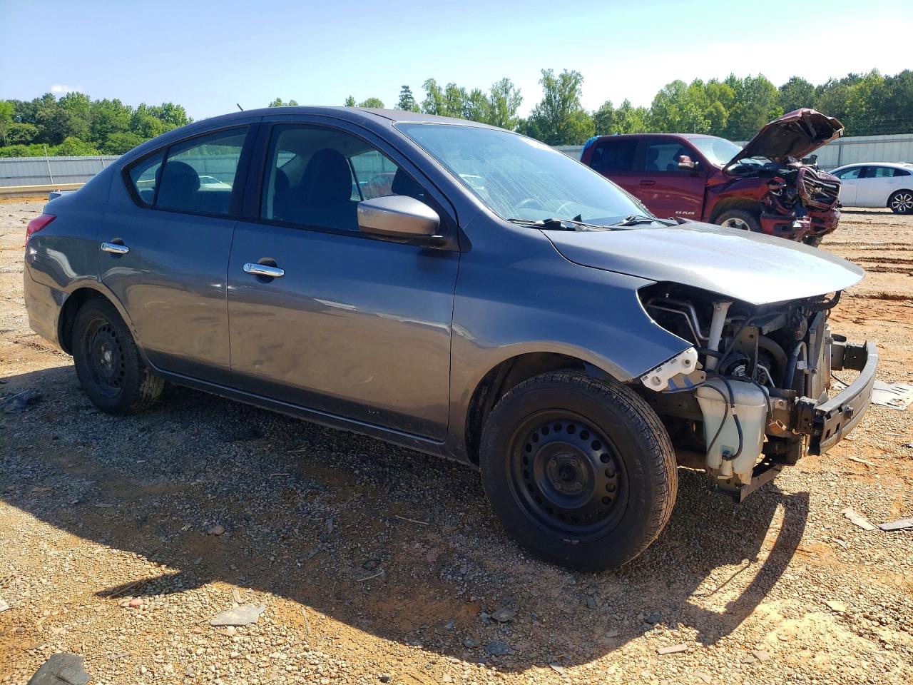 Nissan Versa 1.6 Sv
