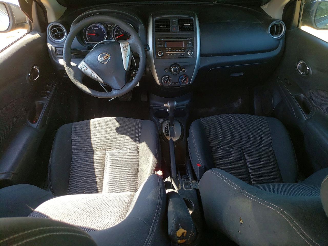 Nissan Versa 1.6 Sv