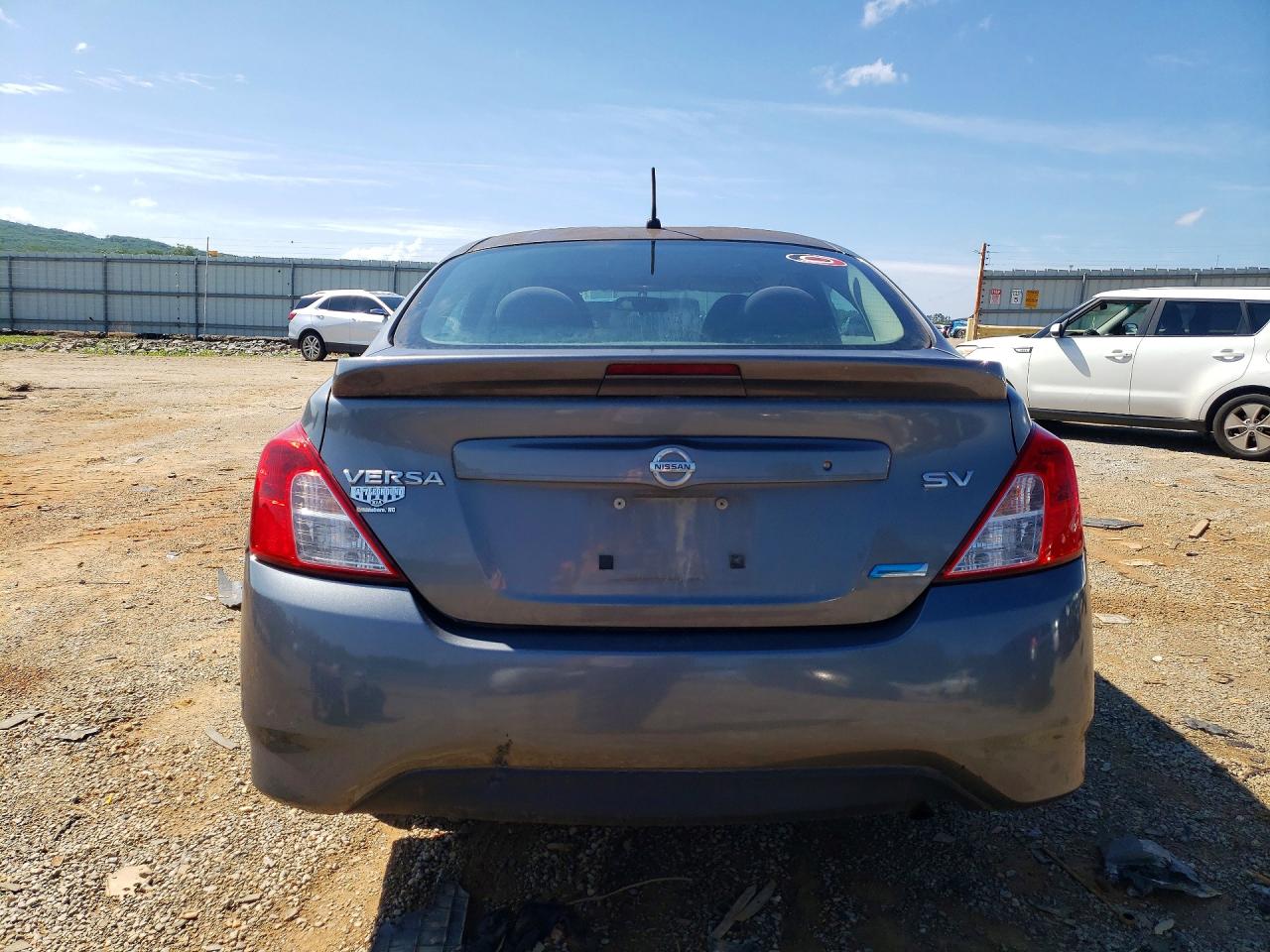 Nissan Versa 1.6 Sv