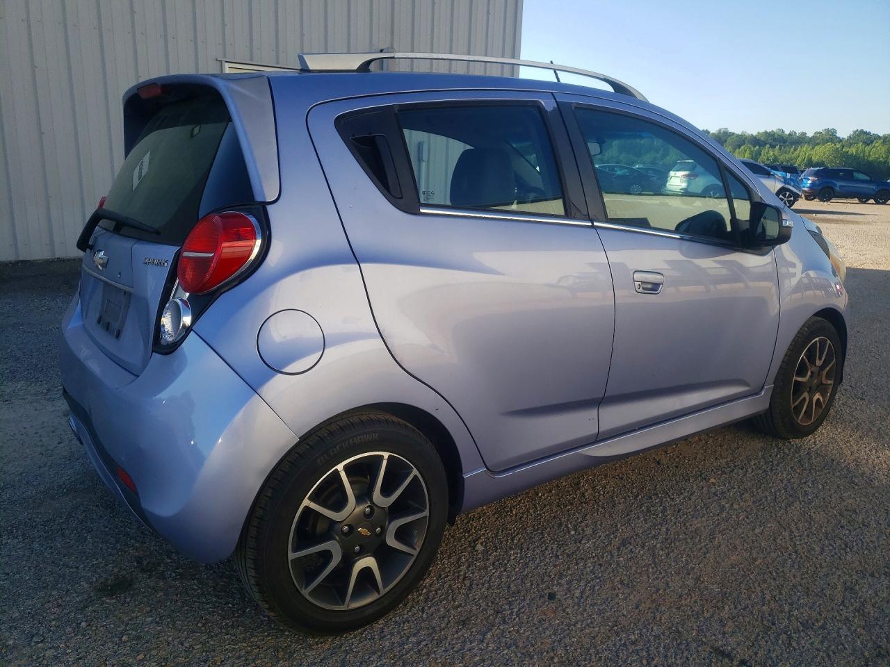 Chevrolet Spark 2lt