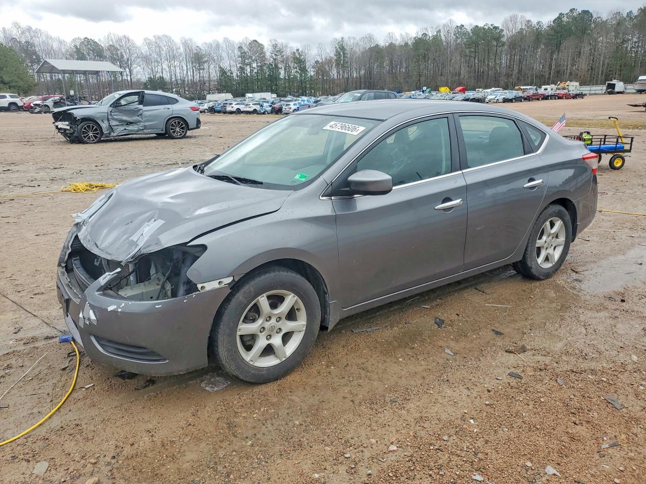 Salvage Nissan Sentra Image