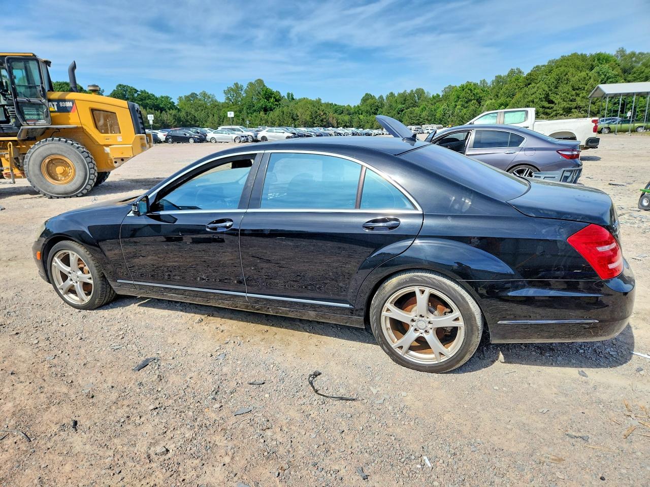 Mercedes-Benz S-Class 550