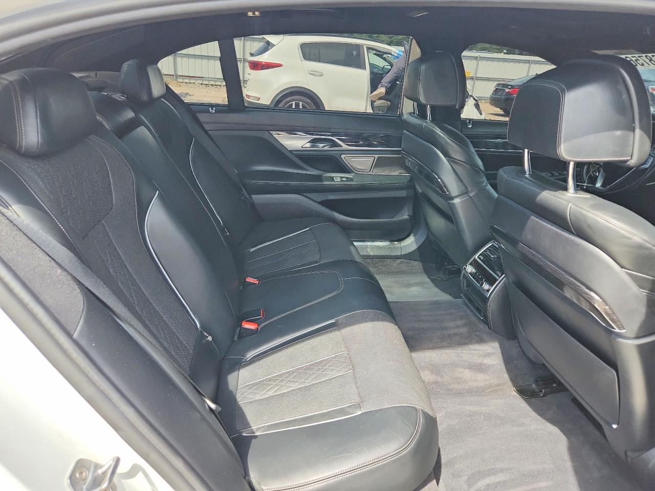 BMW 7 Series I