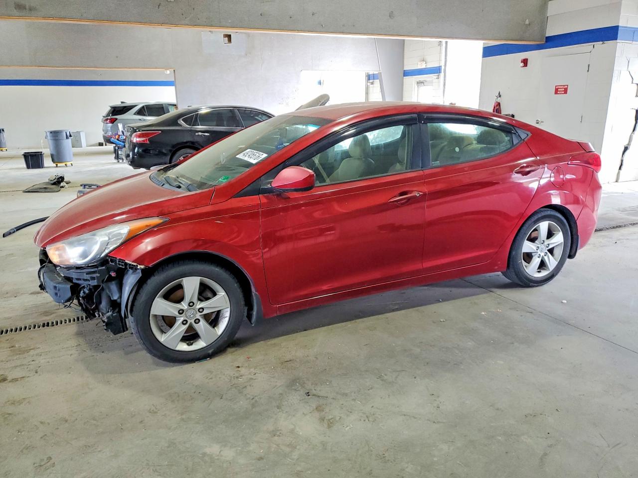Salvage Hyundai ELANTRA Image