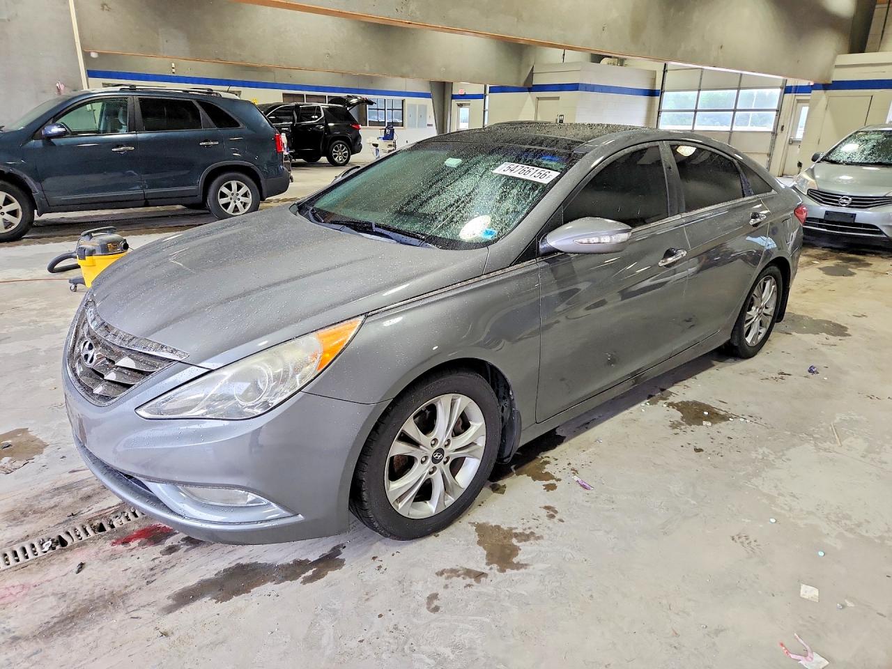Salvage Hyundai SONATA Image