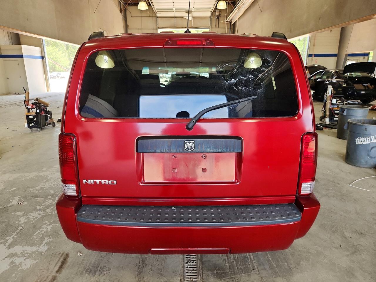 Dodge Nitro Sxt