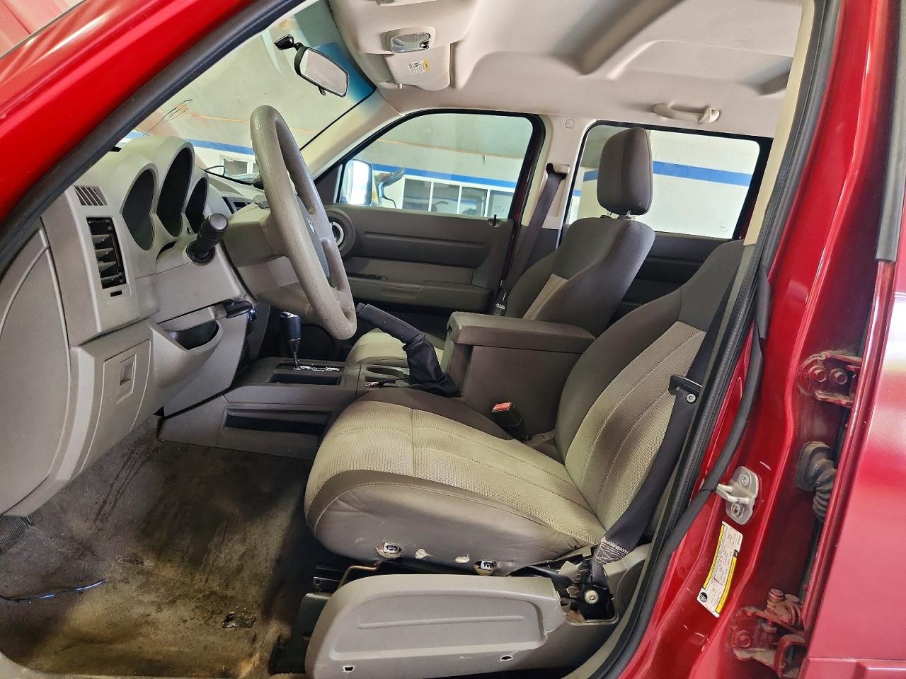 Dodge Nitro Sxt