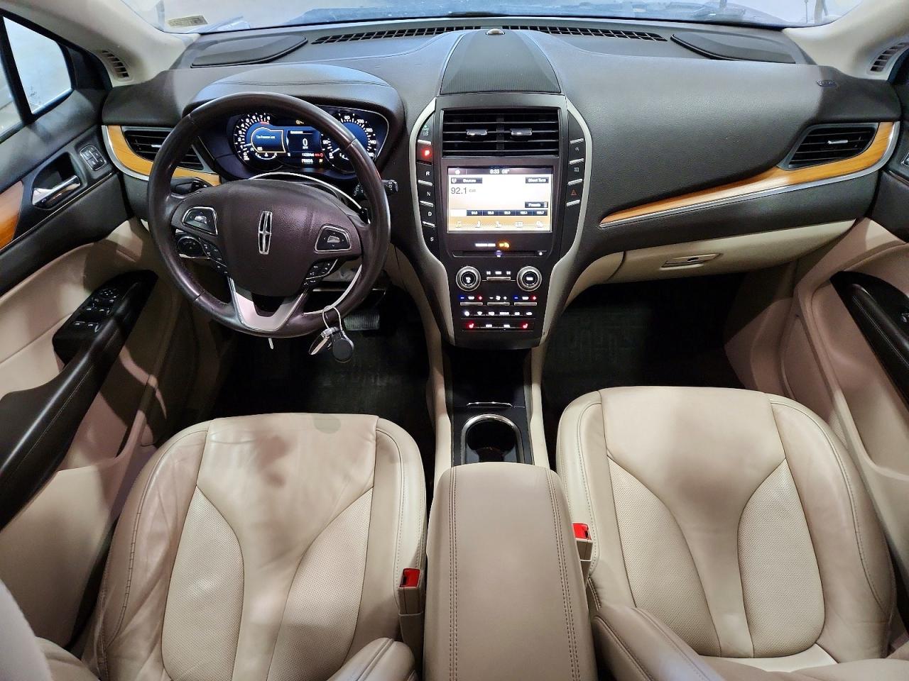 Lincoln MKC Select