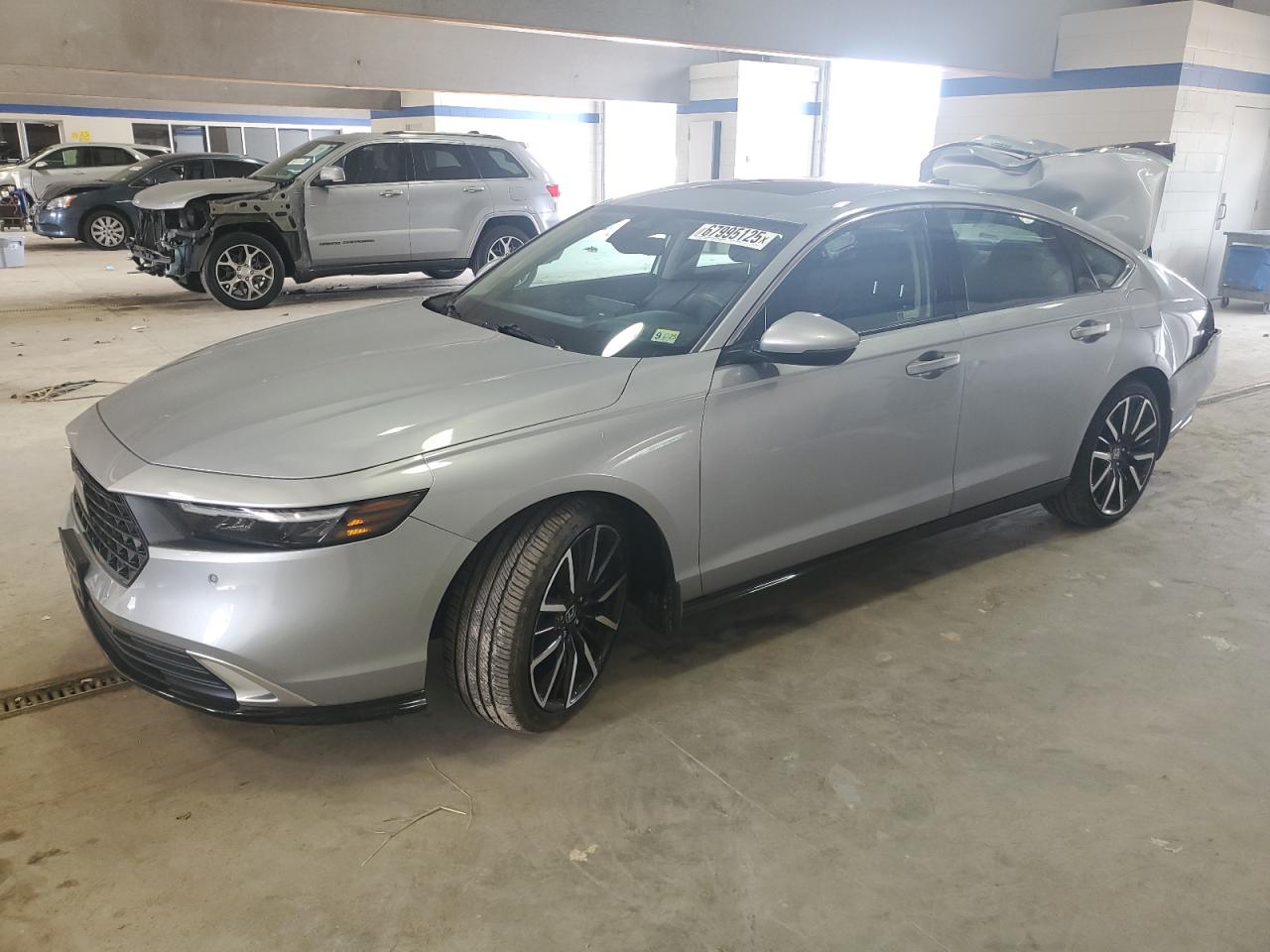 Salvage Honda Accord Image