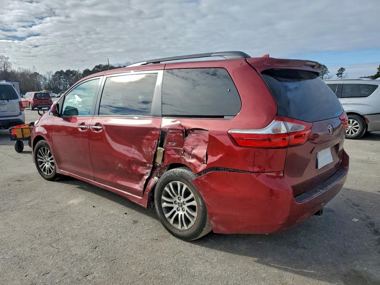Toyota Sienna Xle