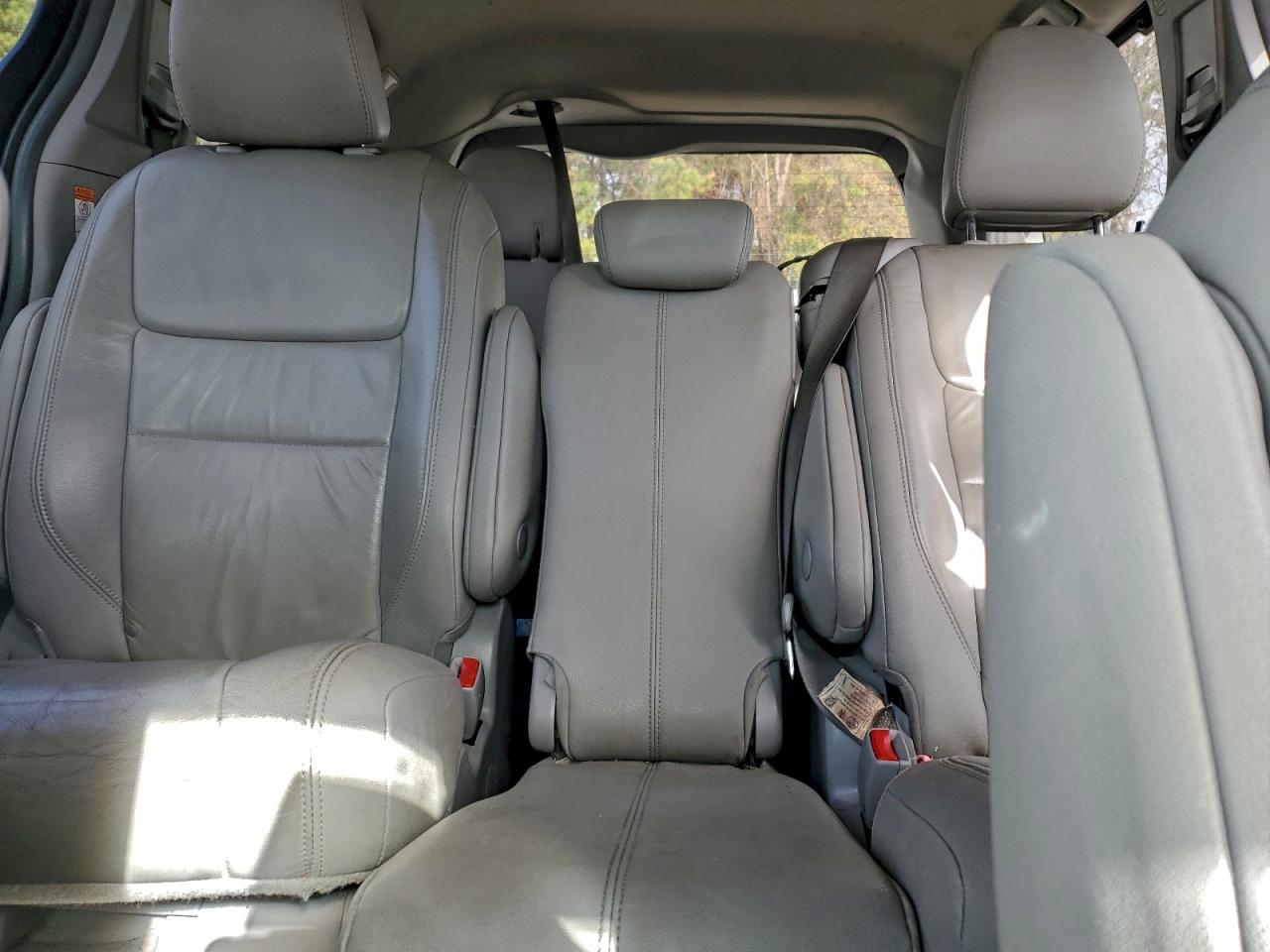 Toyota Sienna Xle
