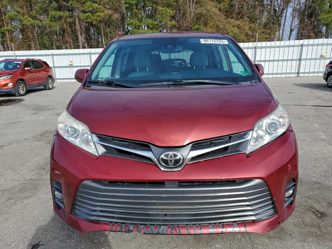 Toyota Sienna Xle