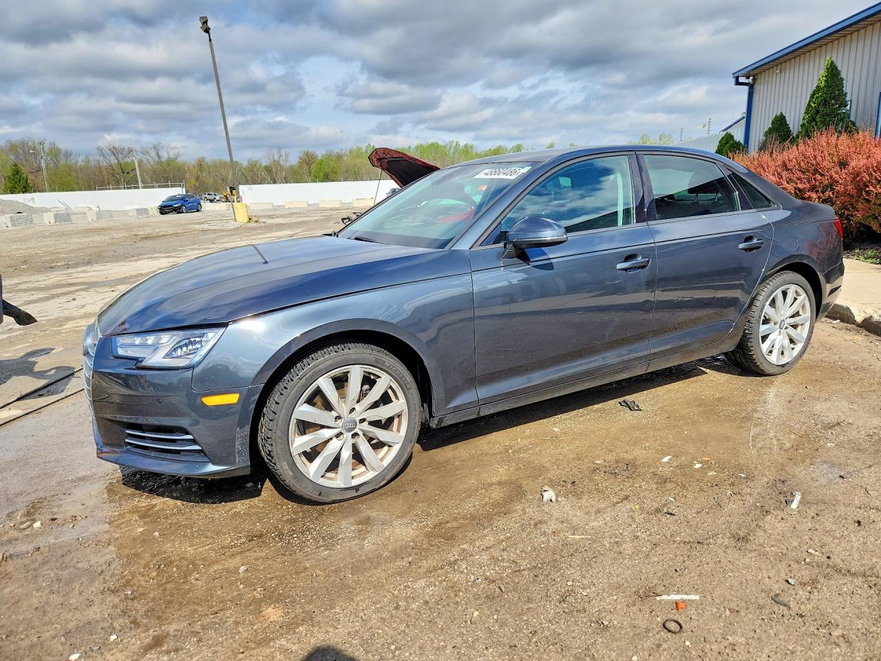 Salvage Audi A4 Image