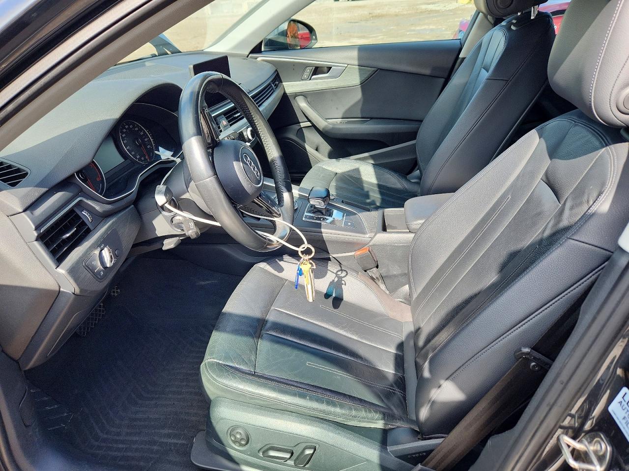 Audi A4 Ultra Premium