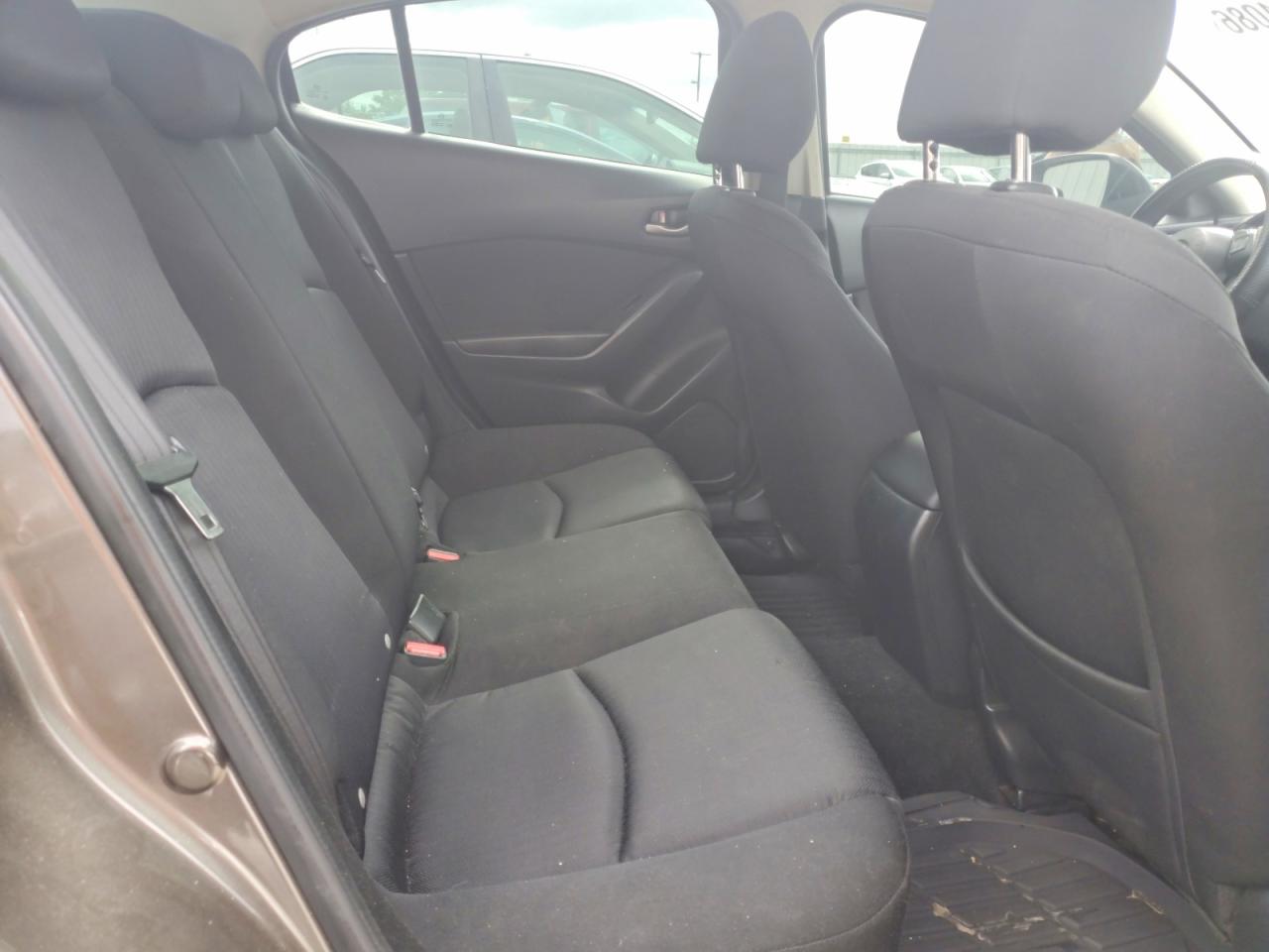 Mazda 3 Sport