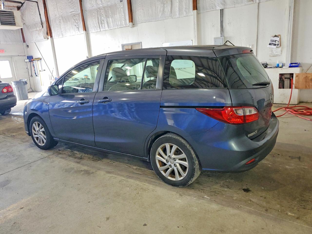Mazda 5