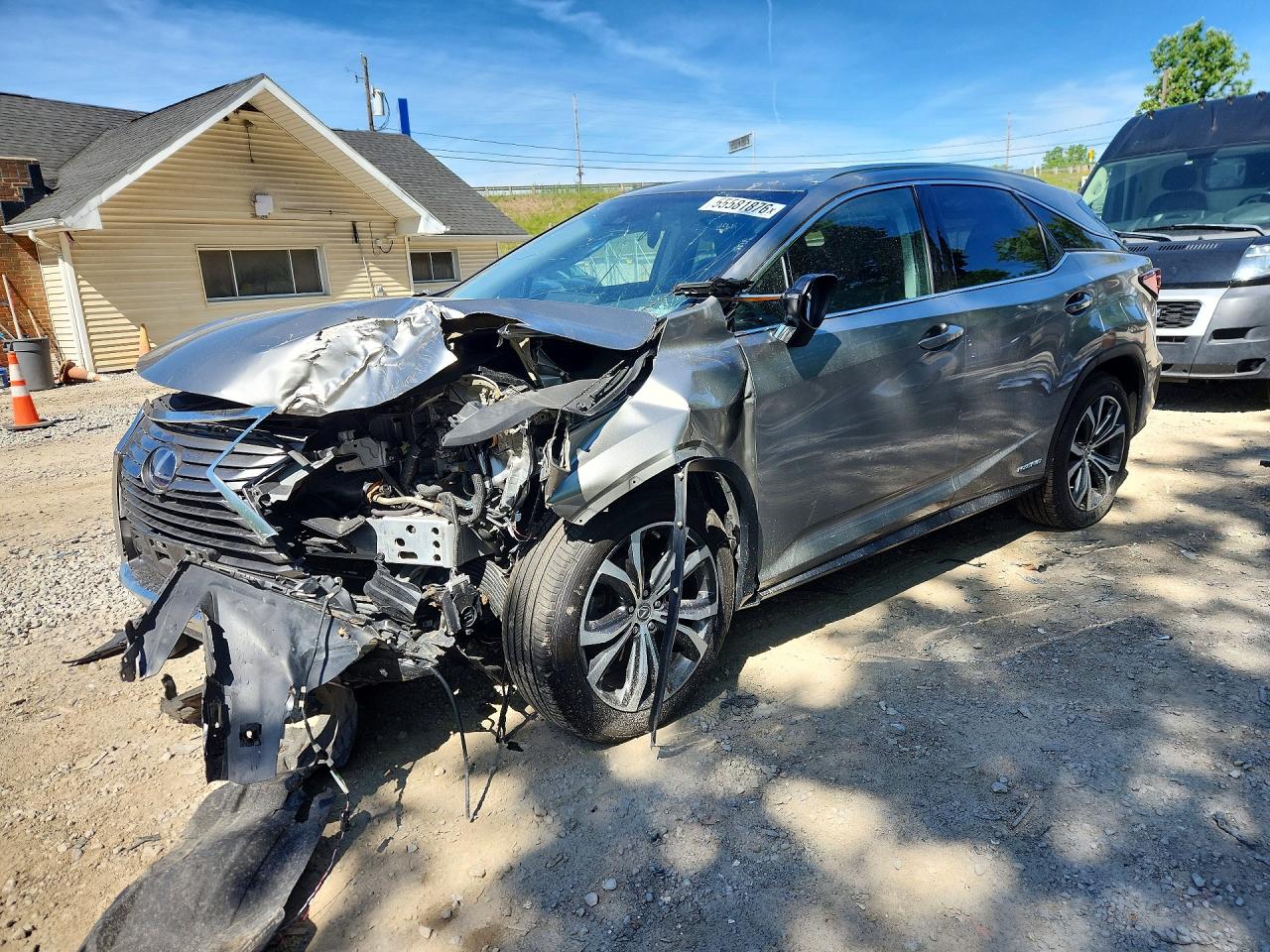 Salvage Lexus RX Image