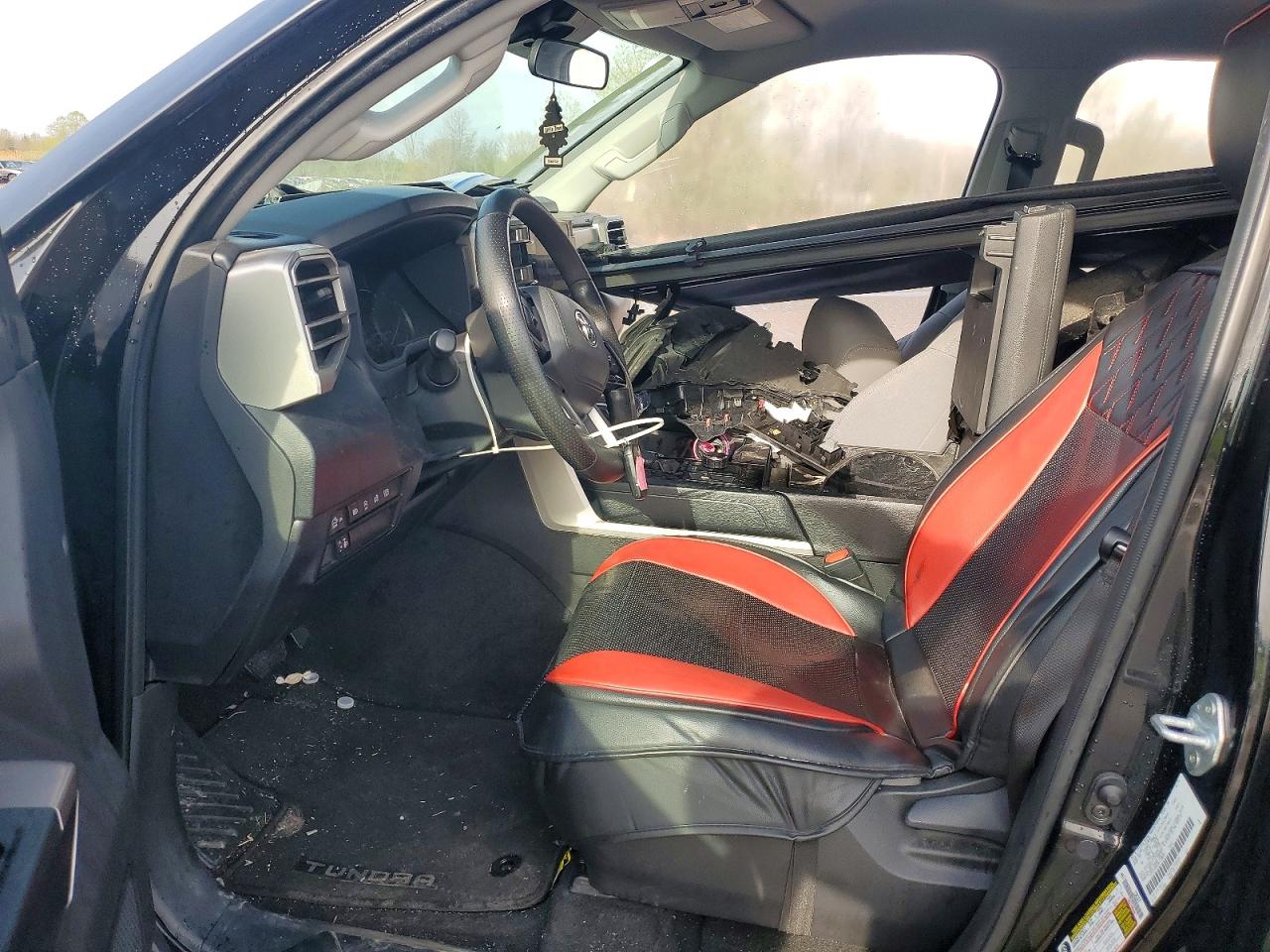 Toyota Tundra Sr5