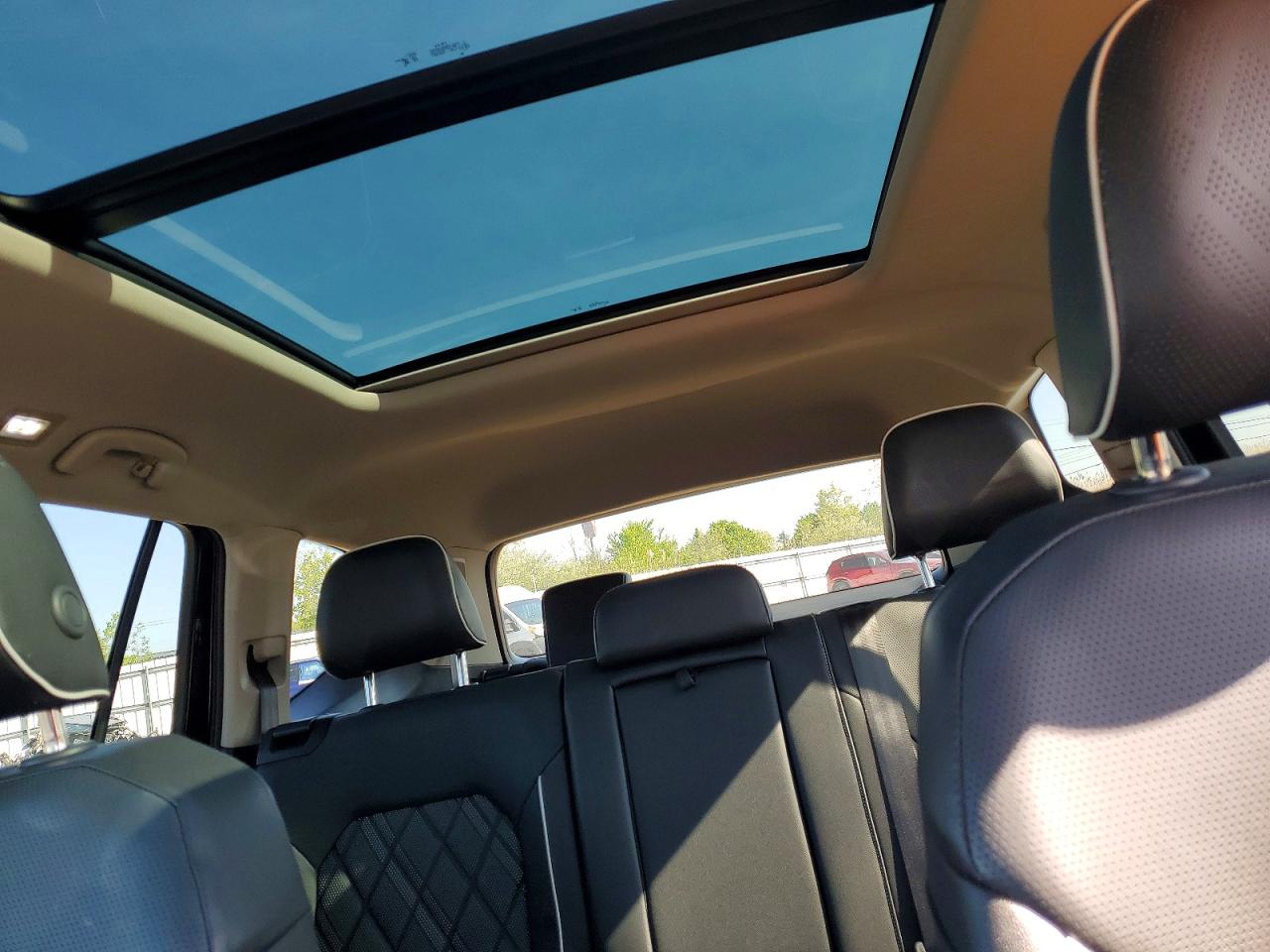 Volkswagen Atlas Sel Premium R-line