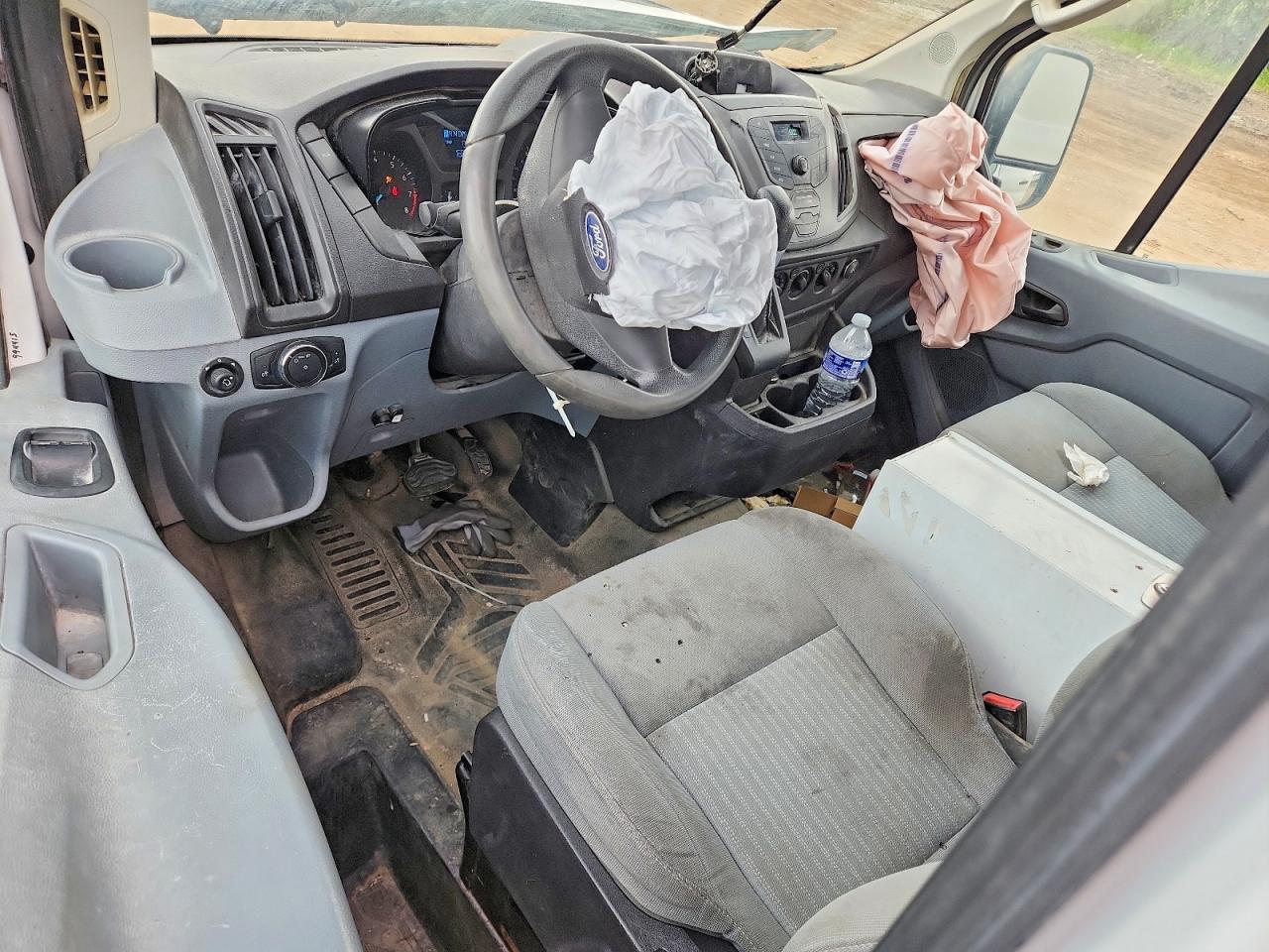 Ford Transit T-150