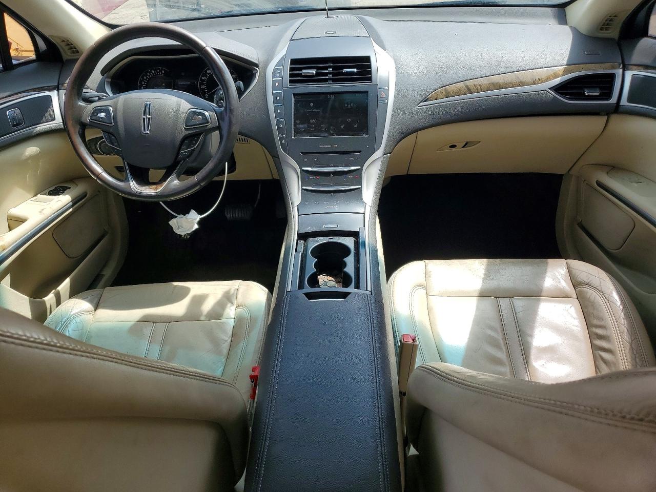 Lincoln MKZ
