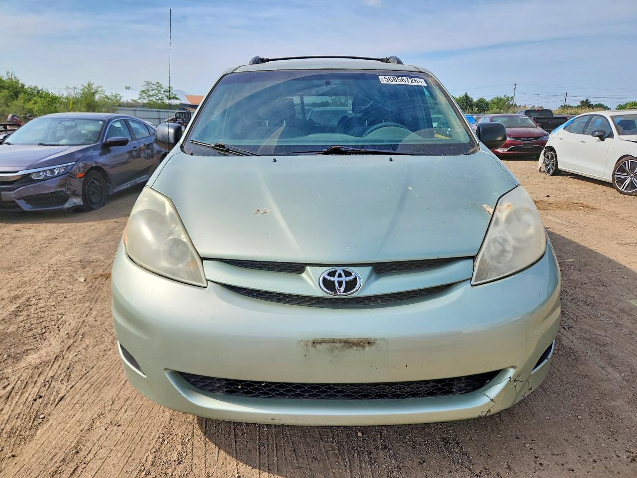 Toyota Sienna Le 7 Passenger