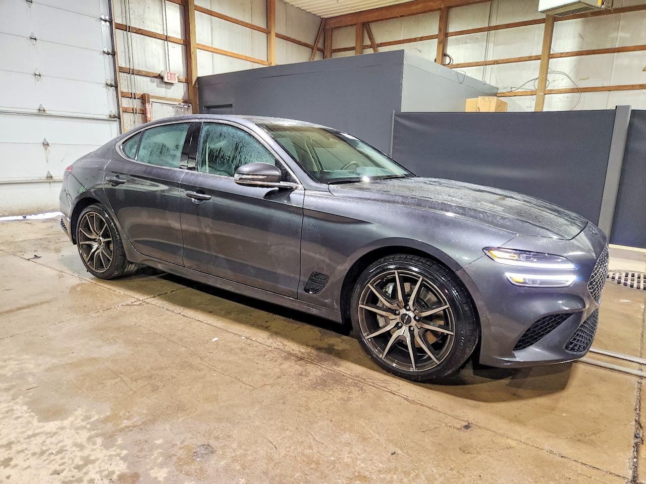 Genesis G70 2.5t Standard